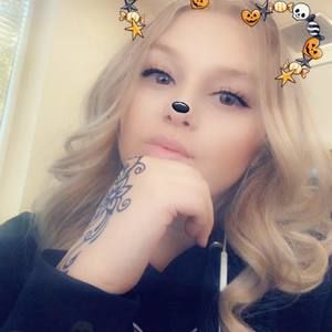 Meet your Posher, Julie